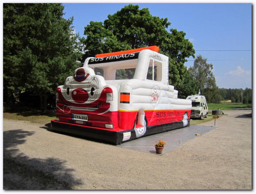 802x601 pixels (85K)